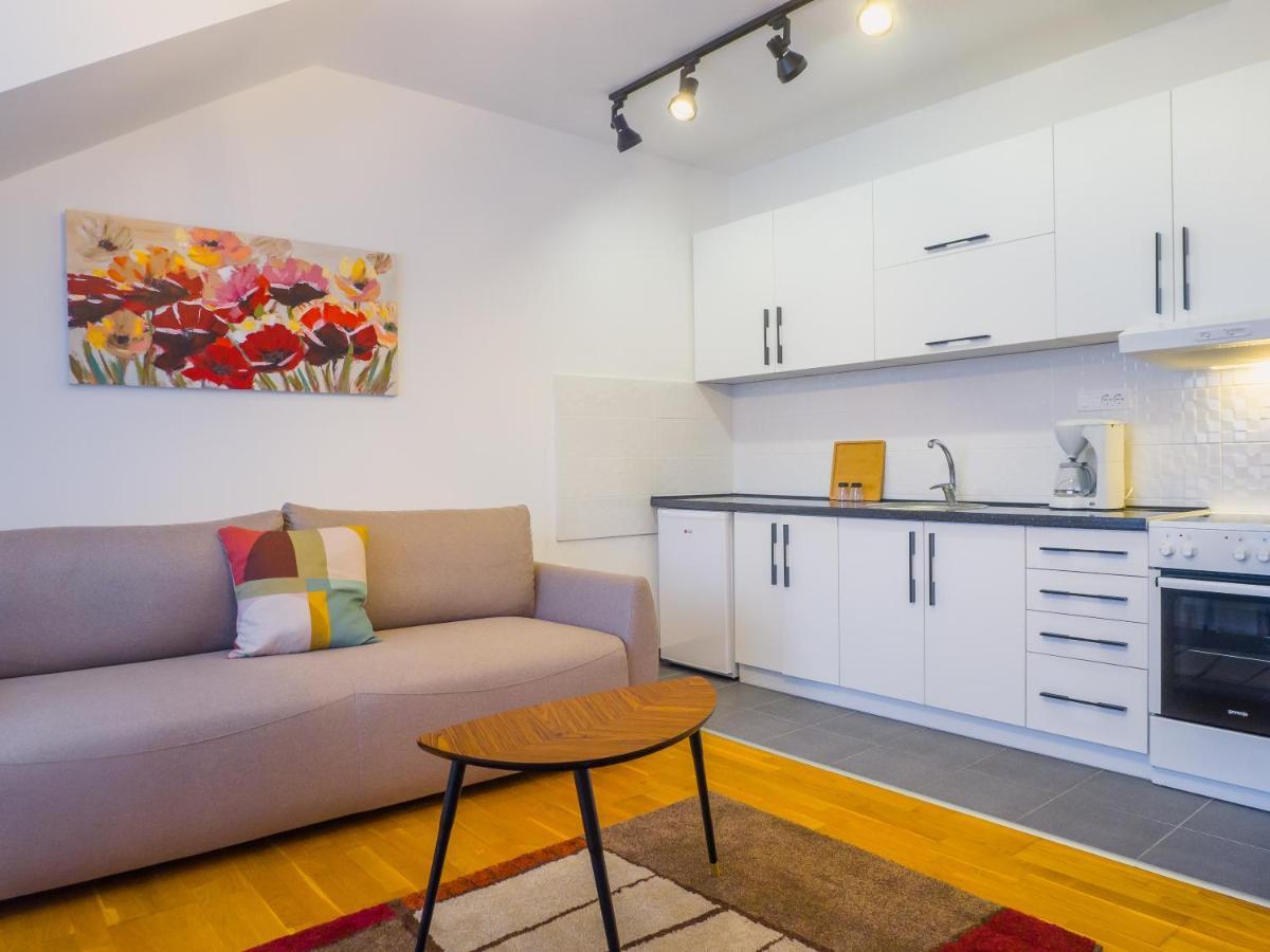 Apartments Neo Νόβι Σαντ Εξωτερικό φωτογραφία